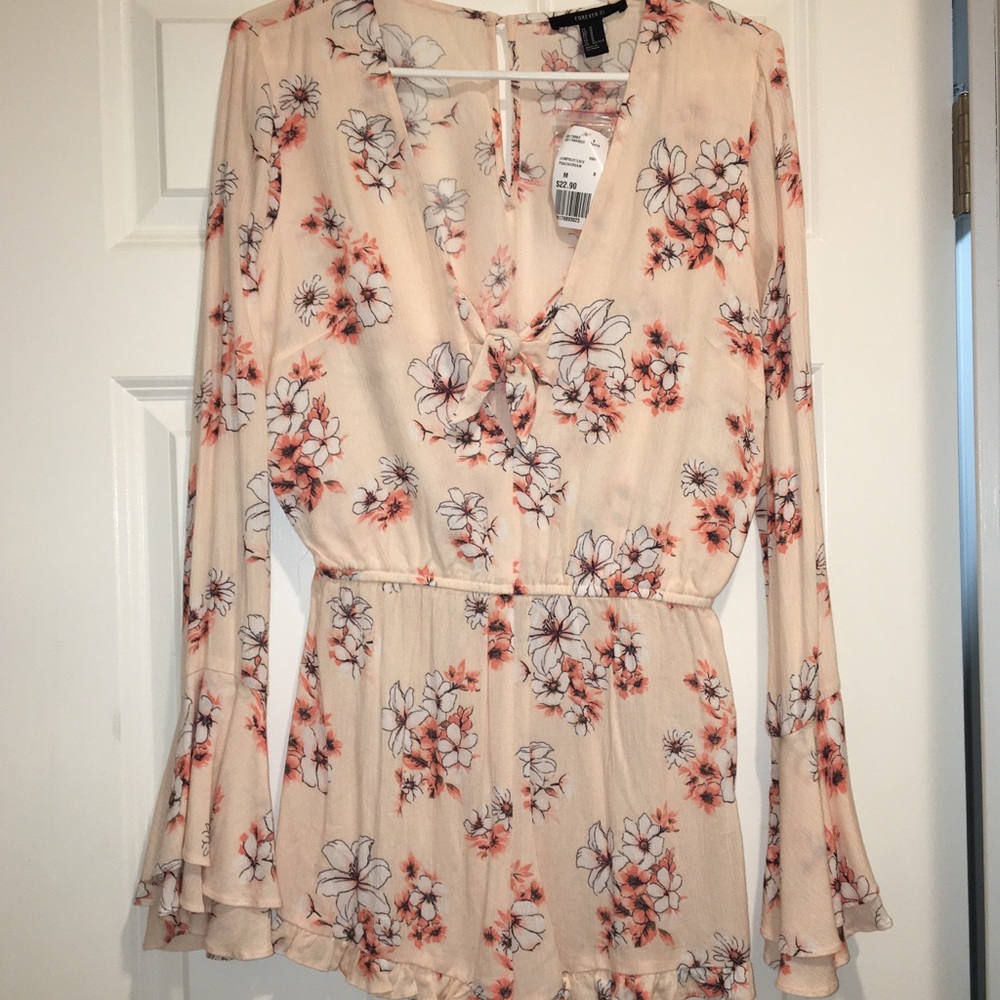 Long Sleeve Peach/Cream Floral Romper
